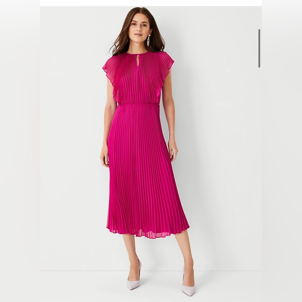 Beautiful pleated pink midi dress -Ann Taylor